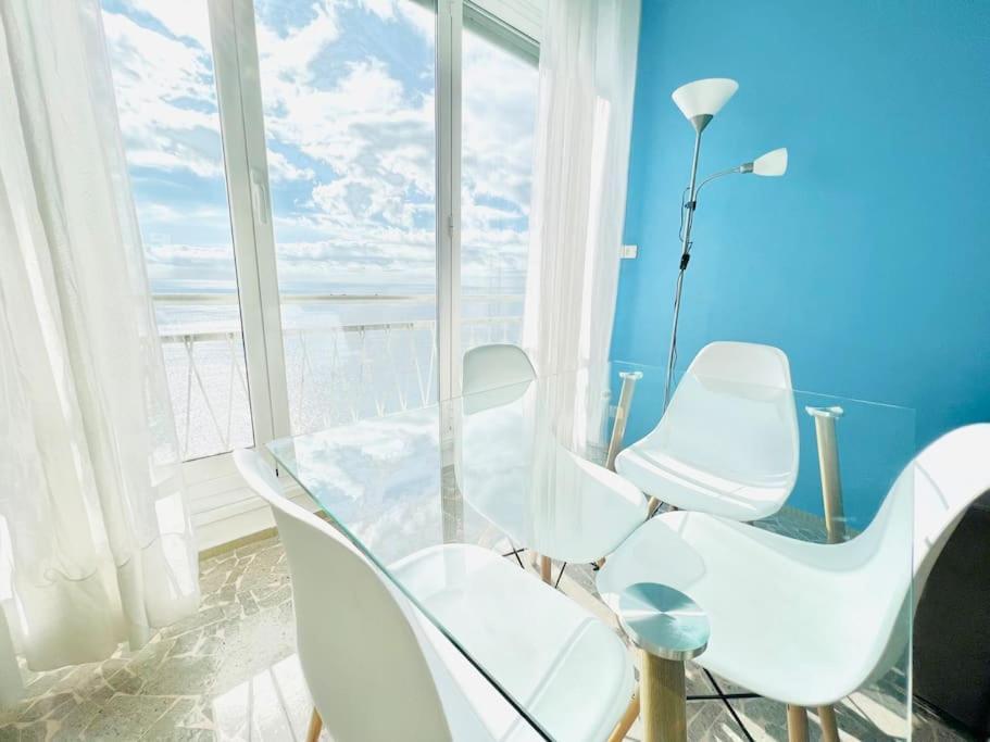 Suite Sunset 21 - Fronte Mare Sanremo Exterior photo