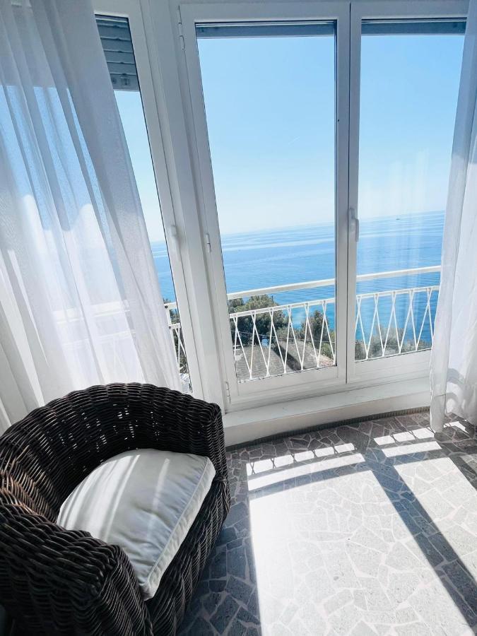 Suite Sunset 21 - Fronte Mare Sanremo Exterior photo