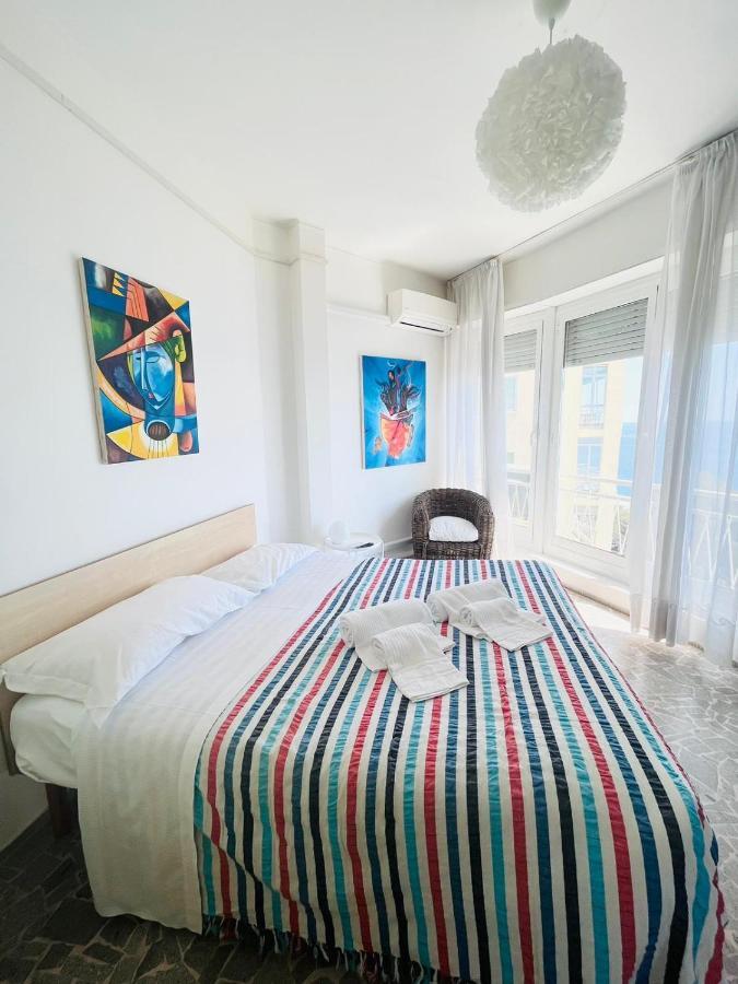 Suite Sunset 21 - Fronte Mare Sanremo Exterior photo